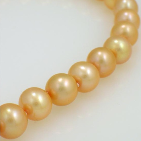 Gold South Sea Pearl Necklace 9mm 14K Gold Hallmark - Picture 2 of 12